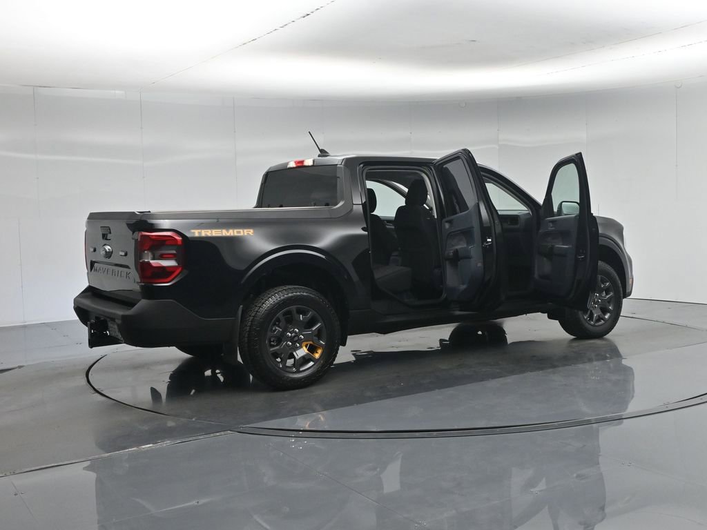 Certified 2024 Ford Maverick Tremor w/ Tremor Off-Road Package AWD/4WD image 6