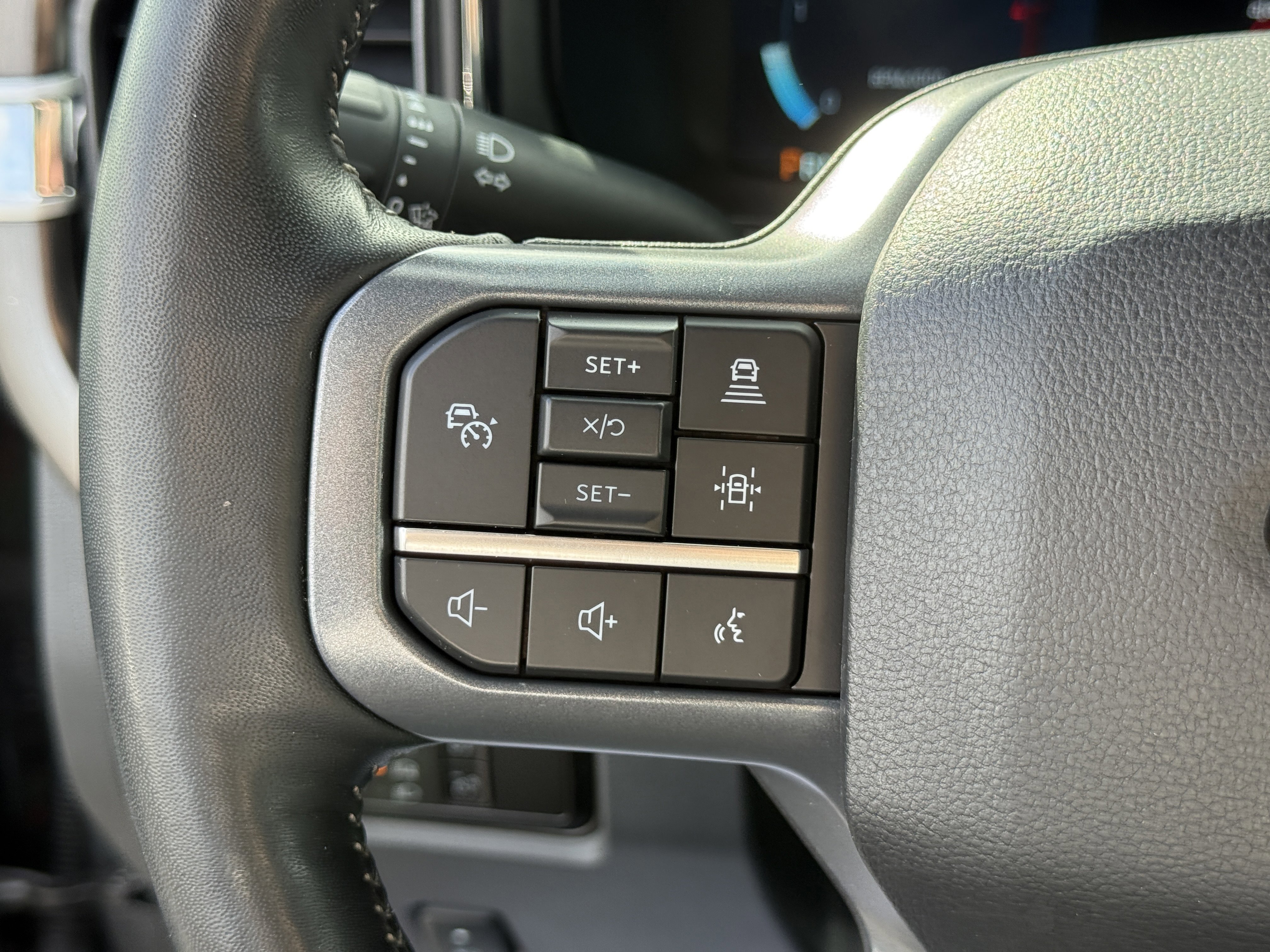 Certified 2024 Ford F250 Lariat w/ Lariat Ultimate Package image 26