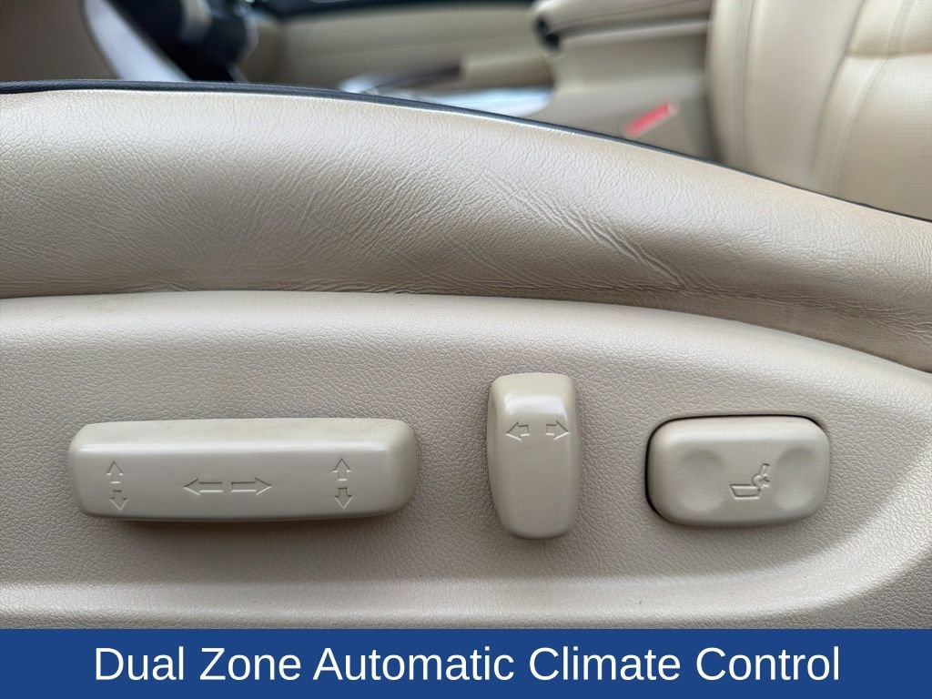 Used 2020 Acura TLX V6 SH-AWD w/ Technology Pkg image 13