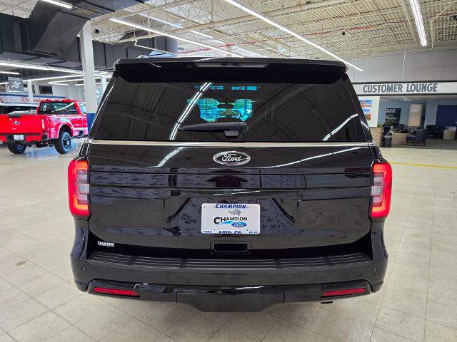 Certified 2024 Ford Expedition Limited AWD/4WD image 7