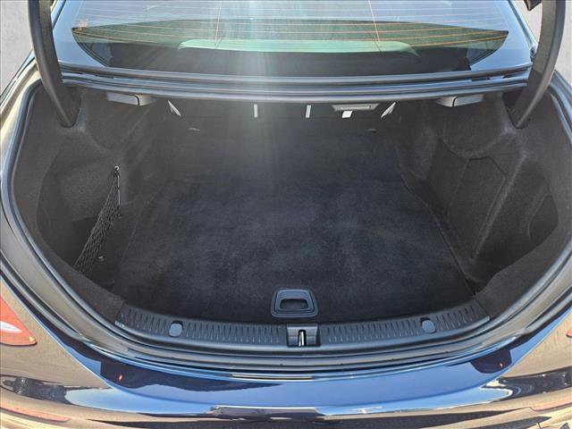 Used 2018 Mercedes-Benz E 300 image 6