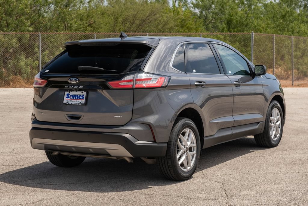 Certified 2024 Ford Edge SEL AWD/4WD image 8