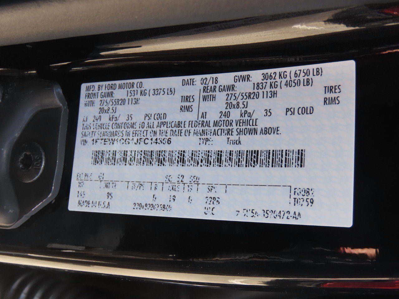 Certified 2018 Ford F150 Platinum w/ Equipment Group 701A Luxury RWD image 33