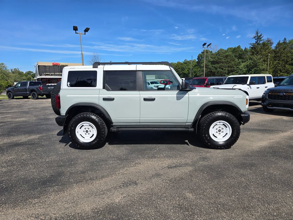 Certified 2023 Ford Bronco Heritage Edition AWD/4WD image 6