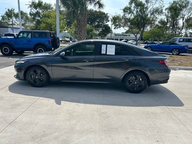 Used 2022 Hyundai Elantra SEL FWD image 7