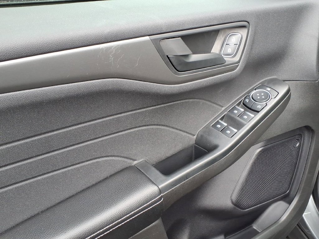 Certified 2023 Ford Escape Active AWD/4WD image 5
