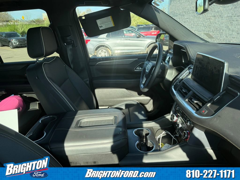 Used 2023 GMC Yukon SLT w/ SLT Premium Package AWD/4WD image 8