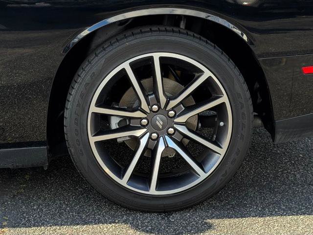 Used 2023 Dodge Challenger GT w/ Plus Package RWD image 11