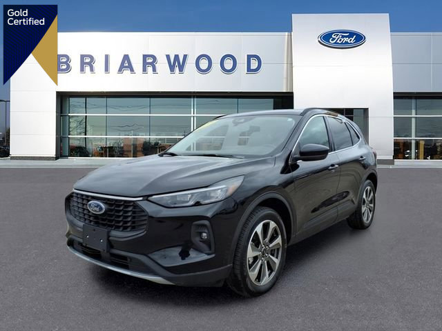 Certified 2025 Ford Escape Platinum image 1
