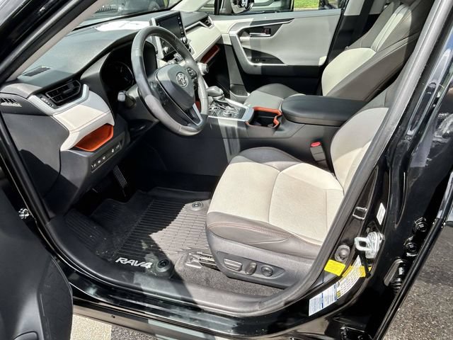Used 2019 Toyota RAV4 Adventure w/ Cold Weather Package AWD/4WD image 12