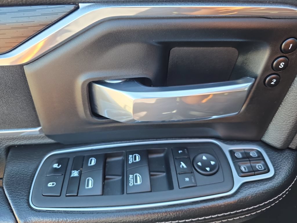 Used 2024 RAM 3500 Laramie w/ Night Edition AWD/4WD image 21