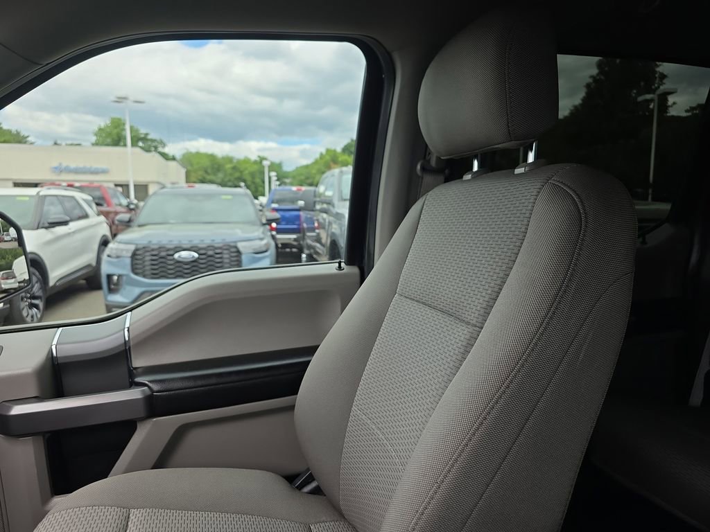 Certified 2019 Ford F150 XLT w/ Equipment Group 302A Luxury AWD/4WD image 41