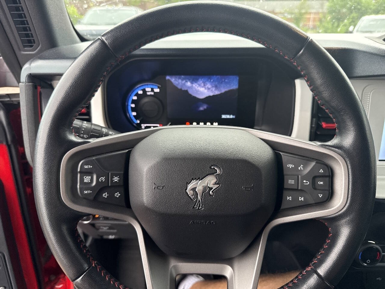 Certified 2023 Ford Bronco Heritage Edition AWD/4WD image 35