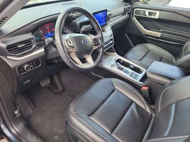 Certified 2023 Ford Explorer XLT w/ Equipment Group 202A RWD image 18