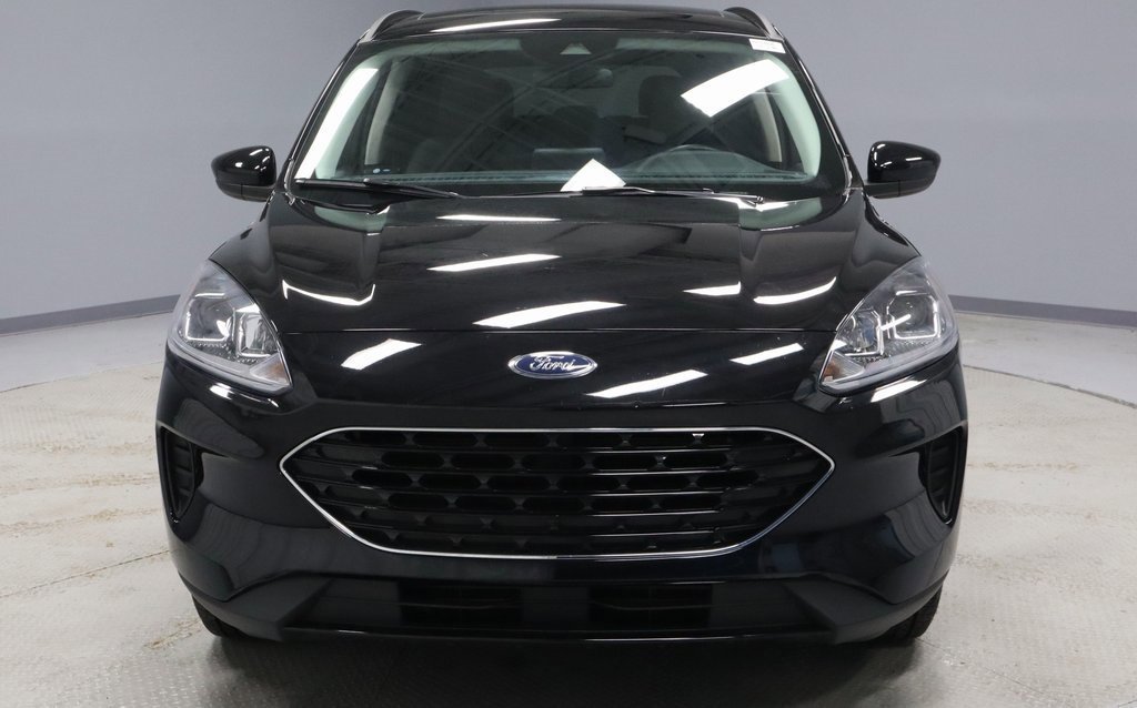 Certified 2022 Ford Escape SE w/ SE Sport Appearance Package image 8