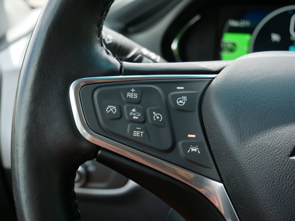Used 2020 Chevrolet Bolt LT FWD image 17