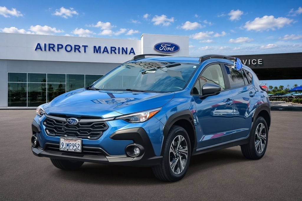 Used 2024 Subaru Crosstrek 2.0i Premium w/ Crosstrek Mirror Package AWD/4WD image 7