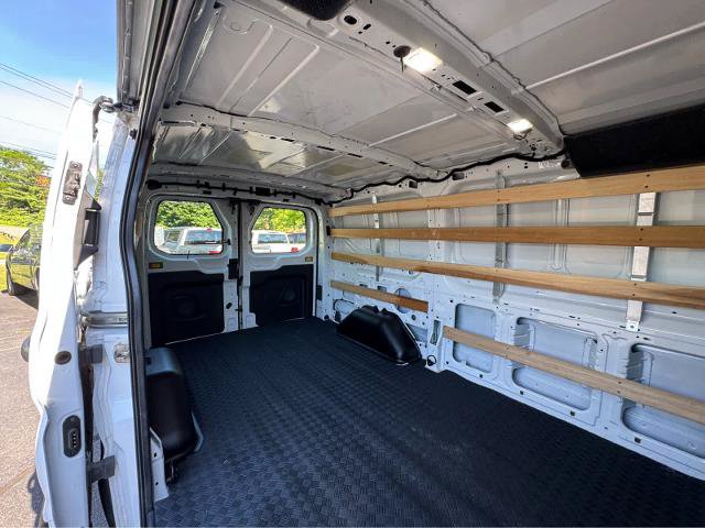 Certified 2025 Ford Transit 250 Low Roof w/ Exterior Upgrade Package RWD image 9