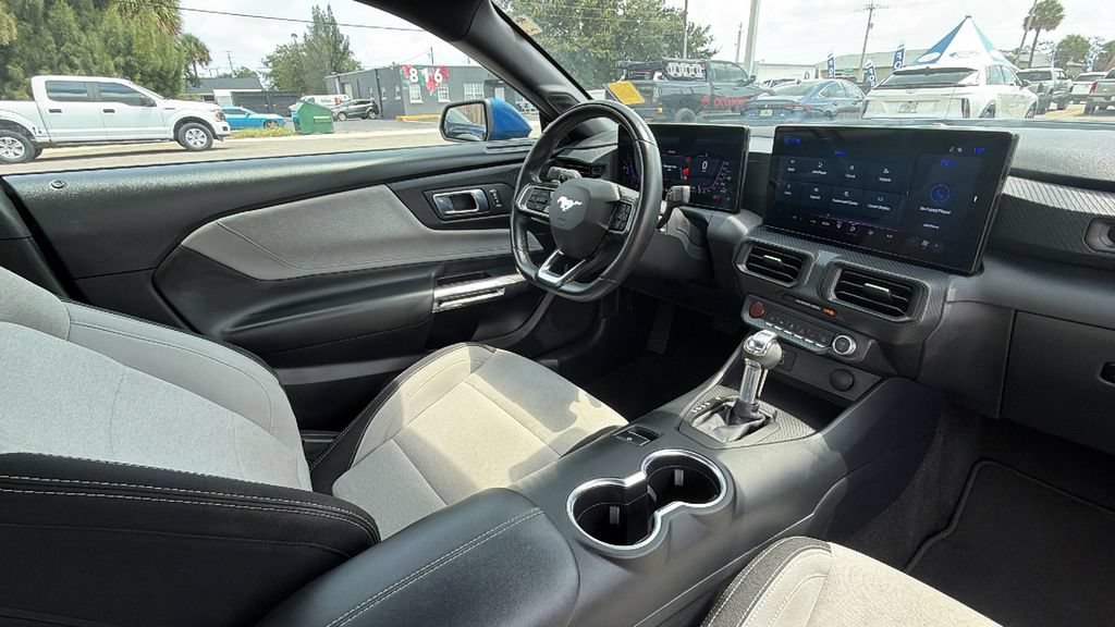 Certified 2024 Ford Mustang GT RWD image 32