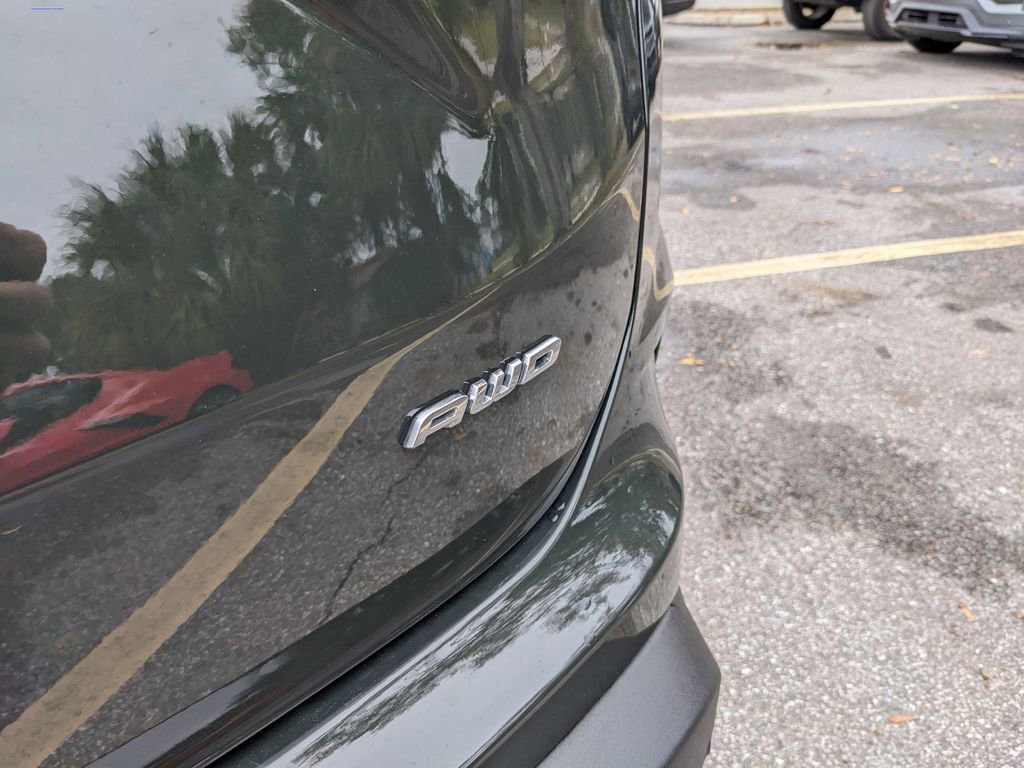 Certified 2022 Ford Edge Titanium w/ Equipment Group 301A image 13