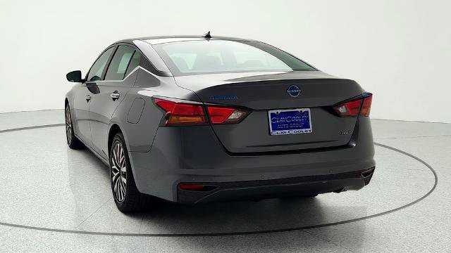 Used 2025 Nissan Altima 2.5 SV AWD/4WD image 6