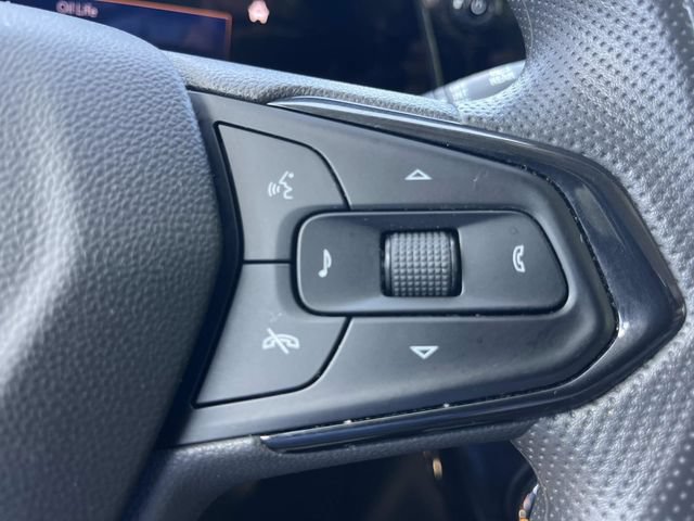 Used 2024 Chevrolet TrailBlazer LT FWD image 34