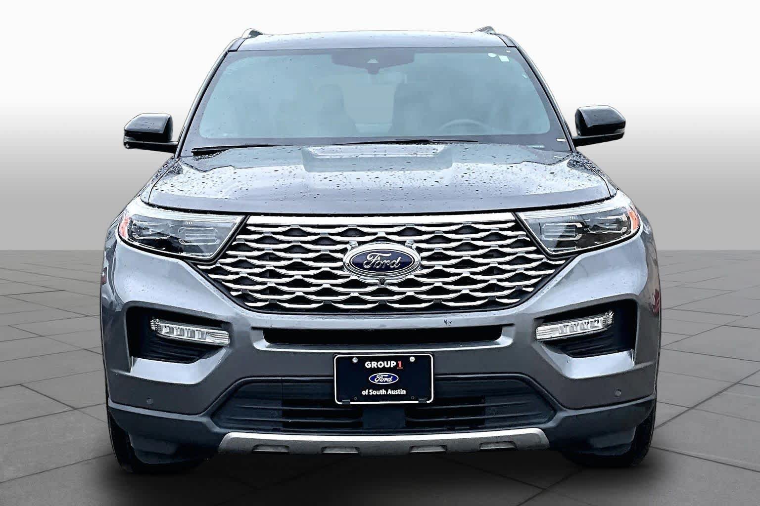 Certified 2021 Ford Explorer Platinum w/ Equipment Group 601A AWD/4WD image 4