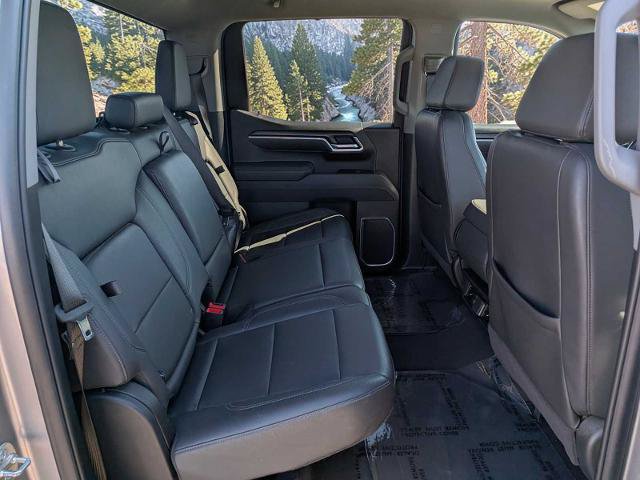 Used 2025 GMC Sierra 1500 SLT AWD/4WD image 18