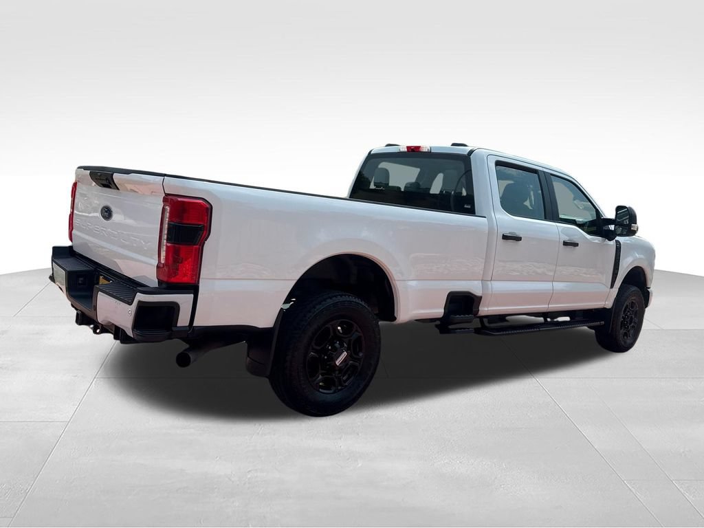 Certified 2024 Ford F250 XL w/ STX Appearance Package AWD/4WD image 8