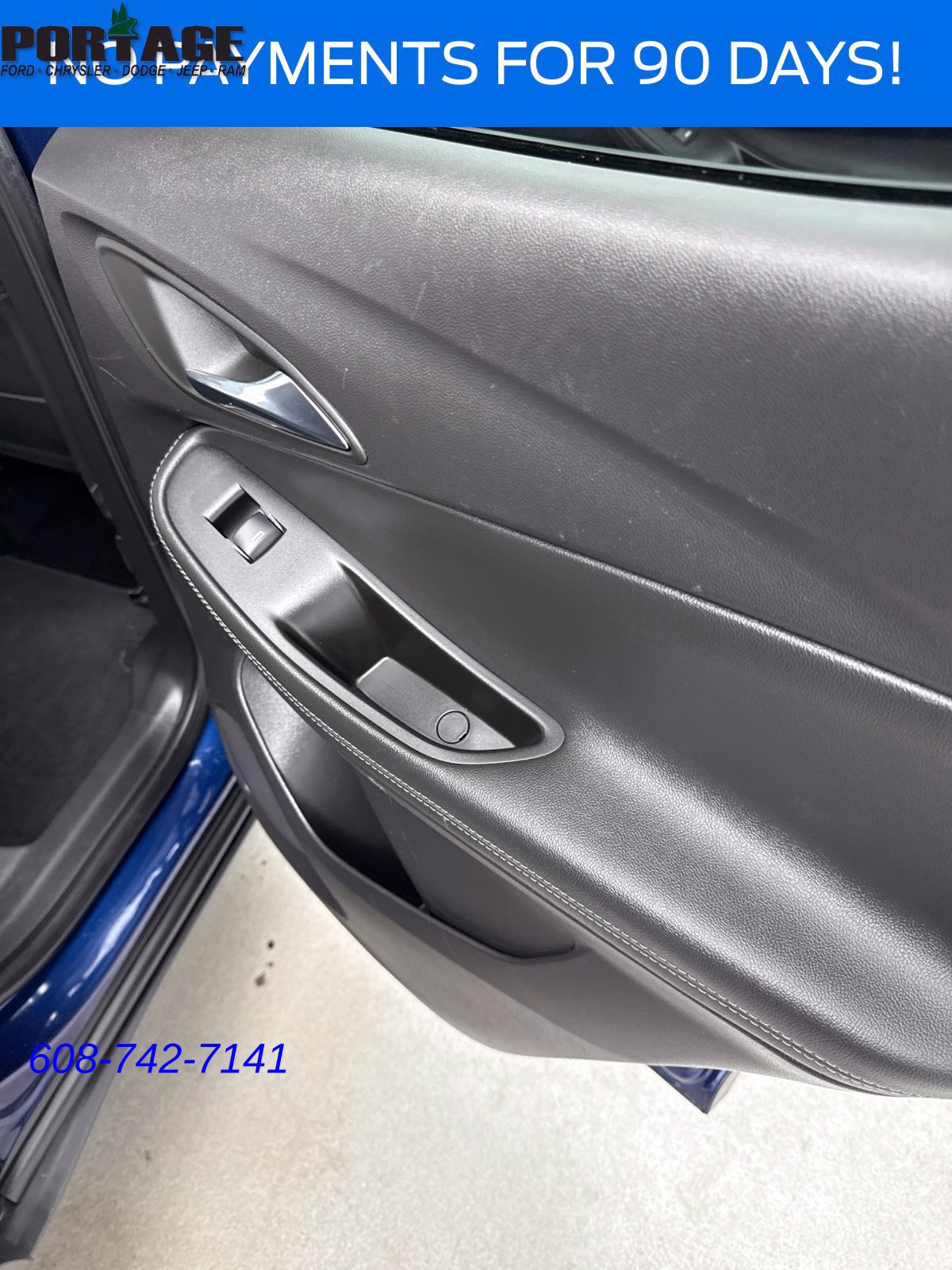Used 2023 Buick Encore GX Select FWD image 32