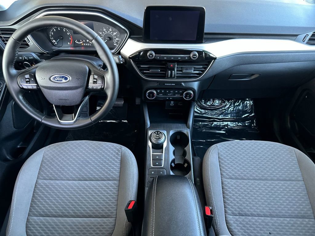 Certified 2022 Ford Escape SE w/ SE Sport Appearance Package image 13