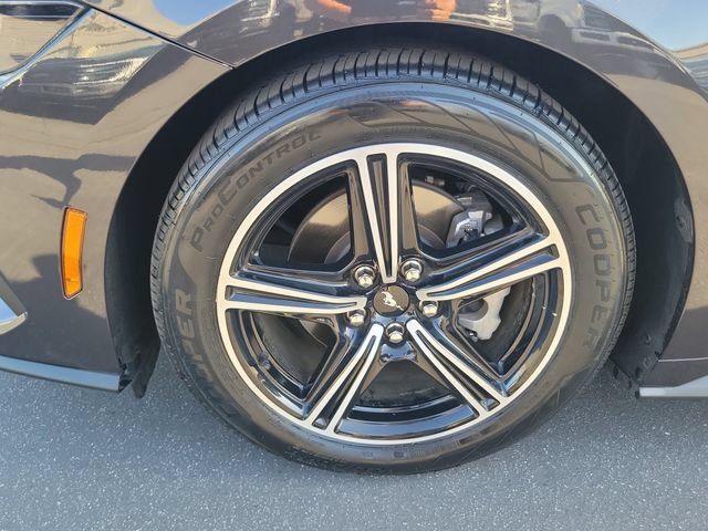 Certified 2024 Ford Mustang Coupe RWD image 22