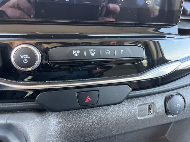 Certified 2024 Ford Transit 350 XLT image 33