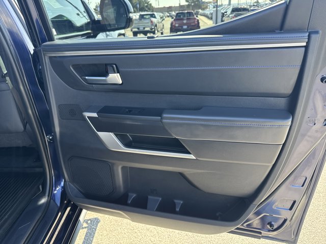 Used 2023 Toyota Tundra Platinum AWD/4WD image 5