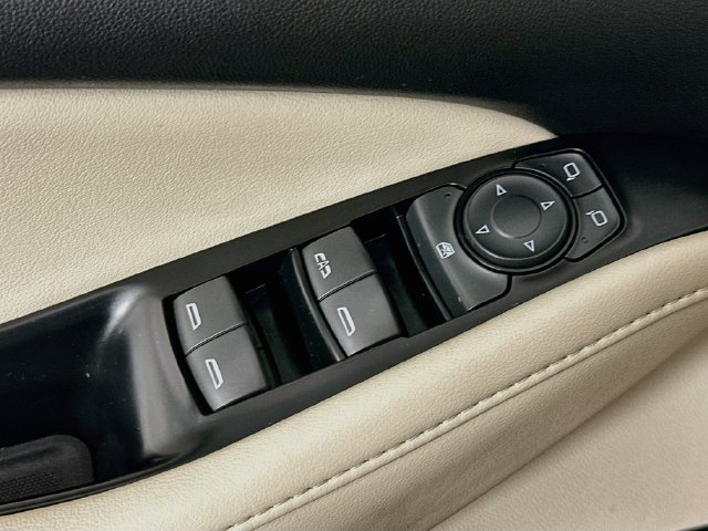 Used 2023 Buick Enclave Essence w/ Experience Buick Package AWD/4WD image 24