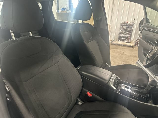 Used 2024 Hyundai Tucson SE FWD image 32