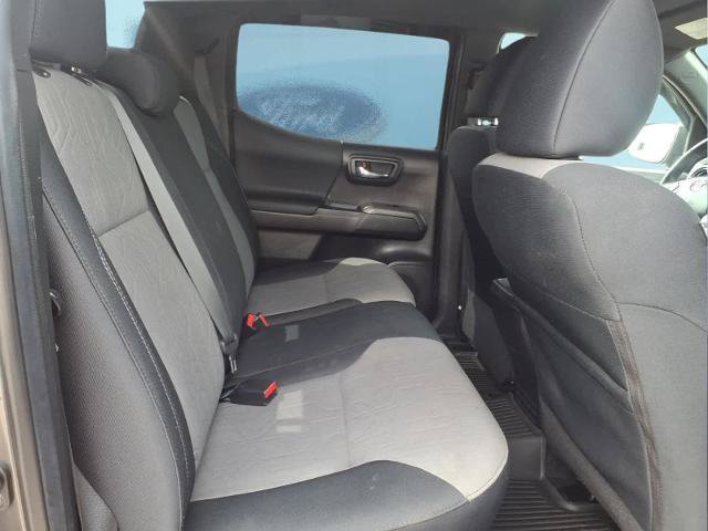 Used 2023 Toyota Tacoma TRD Off-Road AWD/4WD image 16
