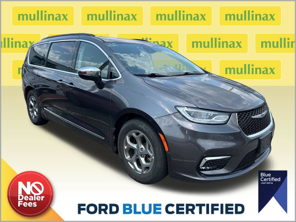 Used 2023 Chrysler Pacifica Limited FWD video 1