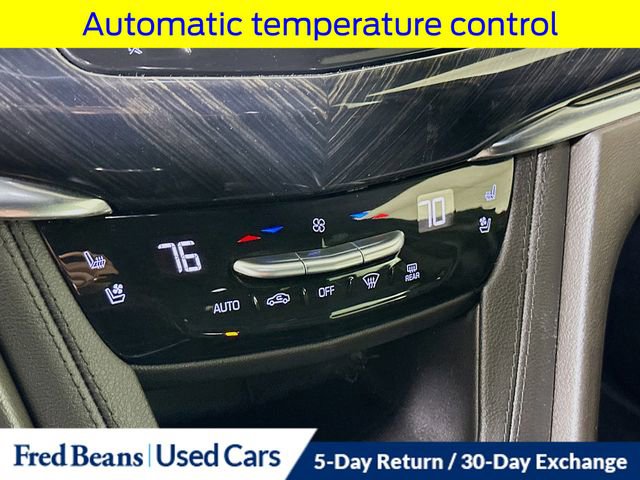 Used 2022 Cadillac XT6 Premium Luxury AWD/4WD image 20