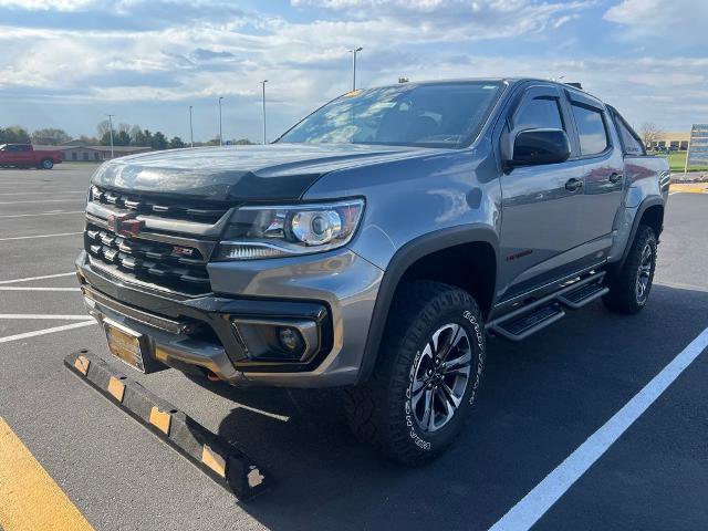Used 2021 Chevrolet Colorado Z71 w/ Safety Package AWD/4WD image 3