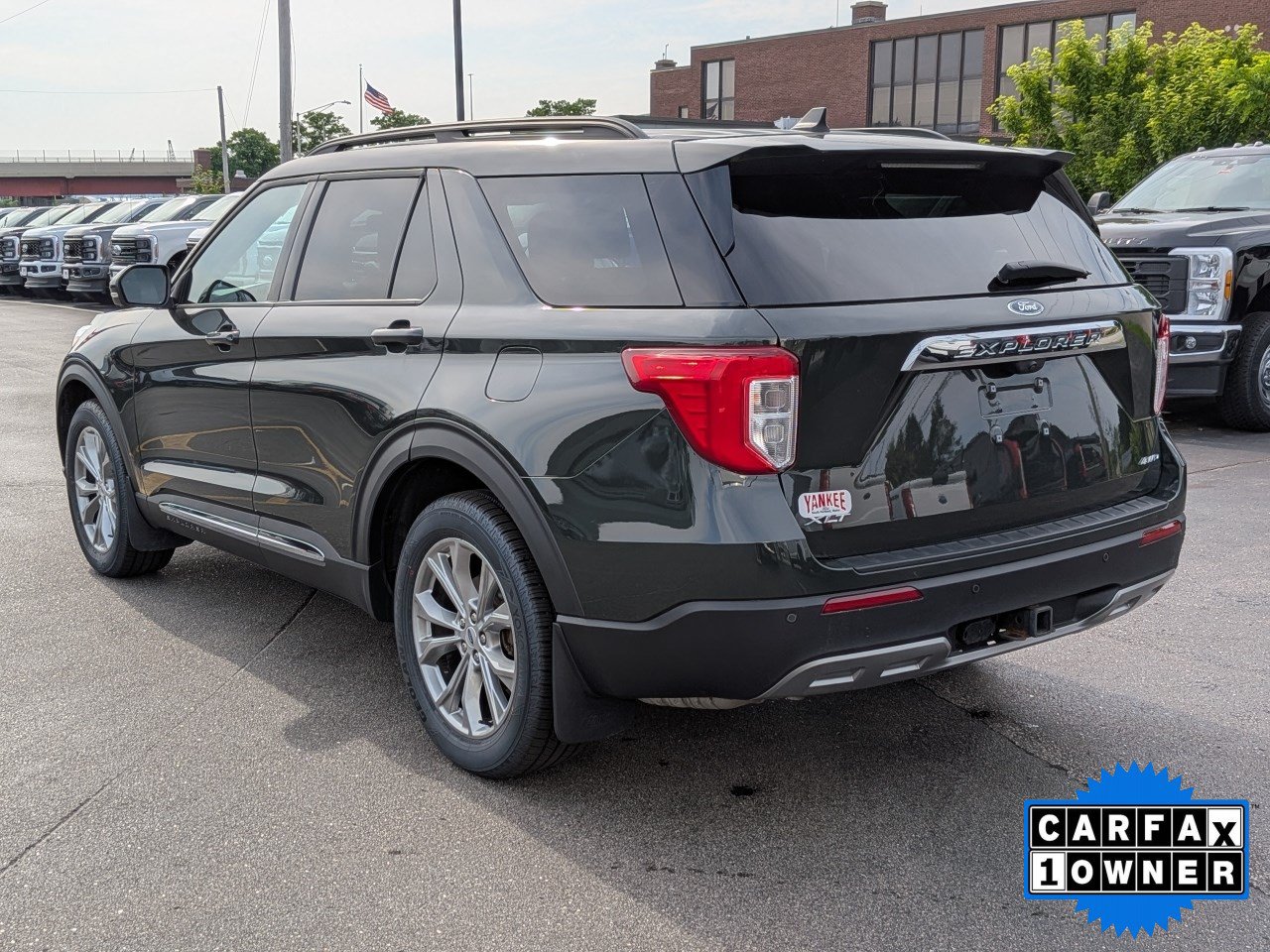 Certified 2023 Ford Explorer XLT w/ Equipment Group 202A AWD/4WD image 6