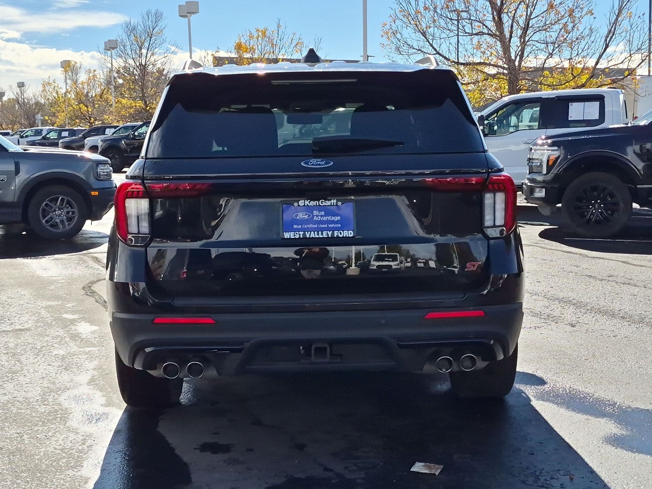 Certified 2025 Ford Explorer ST AWD/4WD image 5