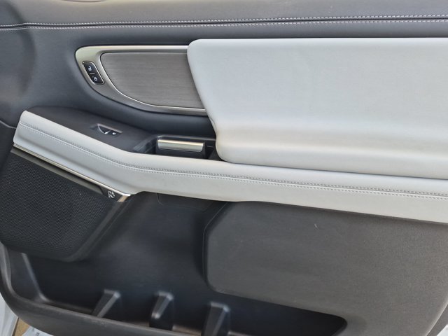 Certified 2025 Ford Expedition Platinum AWD/4WD image 36