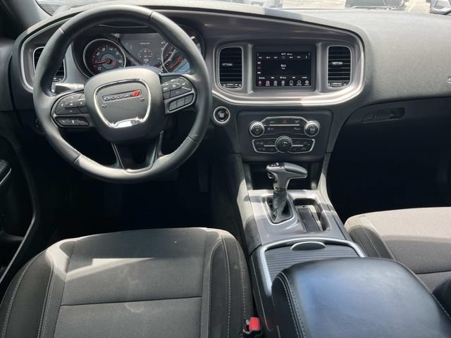 Used 2022 Dodge Charger SXT RWD image 12