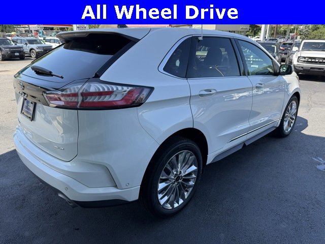 Certified 2022 Ford Edge Titanium w/ Equipment Group 301A image 6