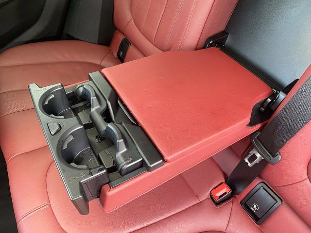 Used 2020 BMW X6 M50i AWD/4WD image 34