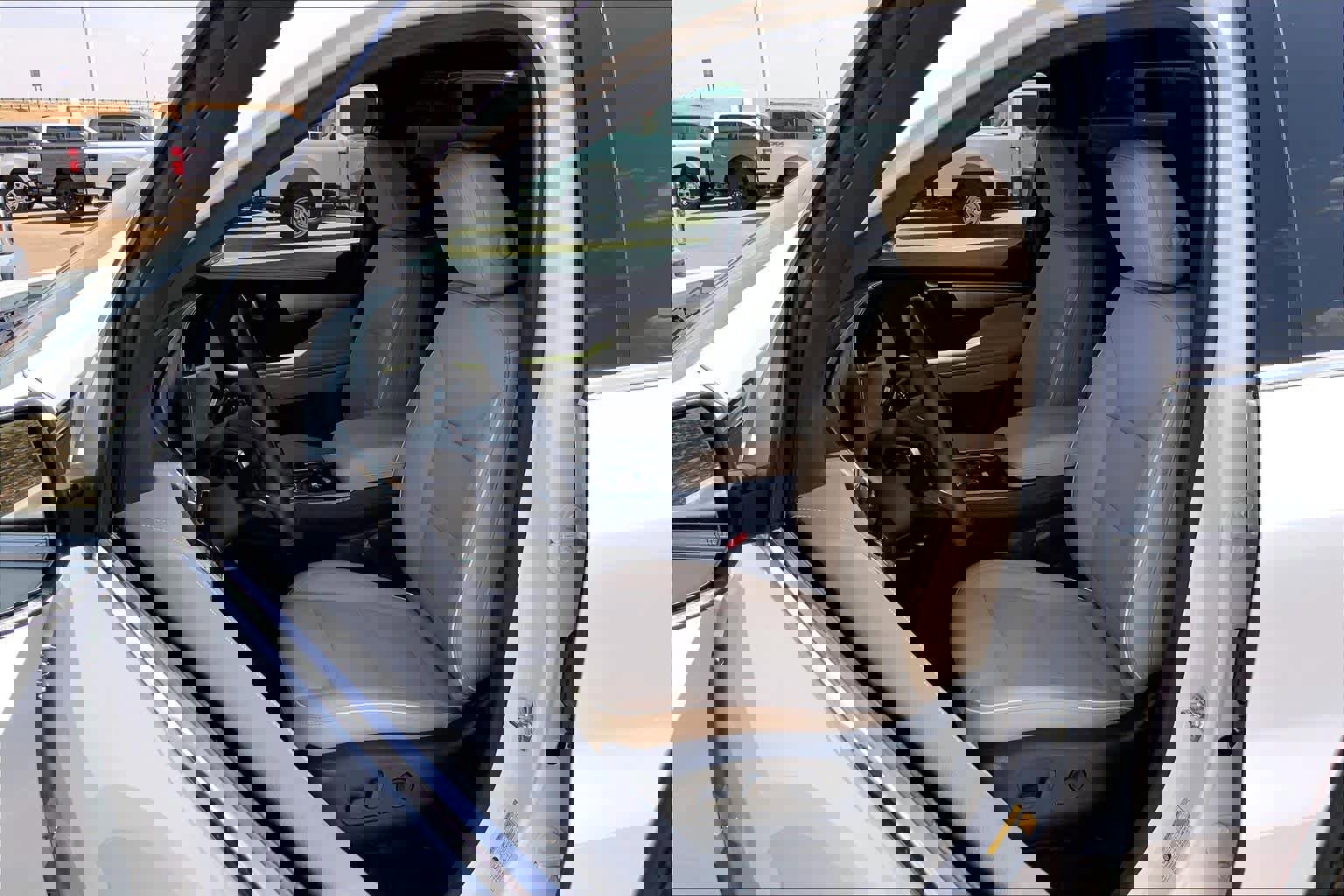 Used 2025 Buick Enclave Preferred FWD image 10