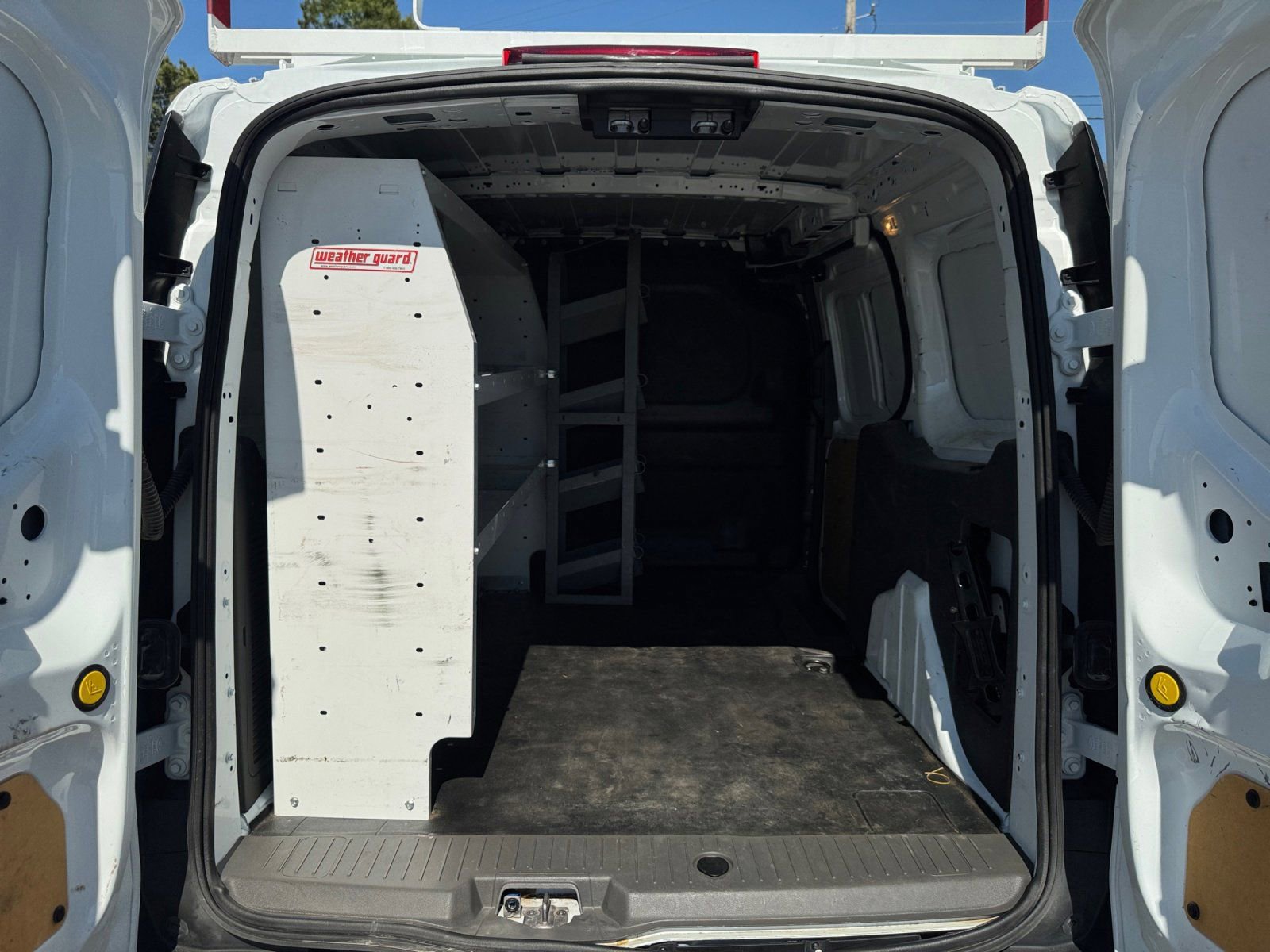 Certified 2022 Ford Transit Connect XL FWD image 16