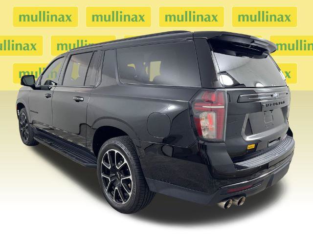 Used 2023 Chevrolet Suburban RST w/ Sport Performance Package AWD/4WD image 12