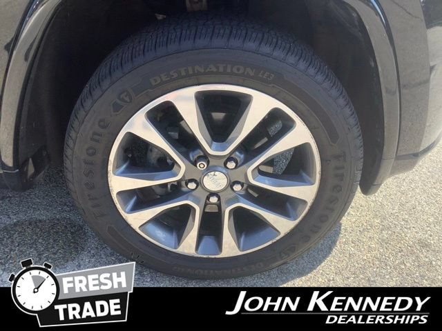 Used 2018 Jeep Grand Cherokee Overland AWD/4WD image 36